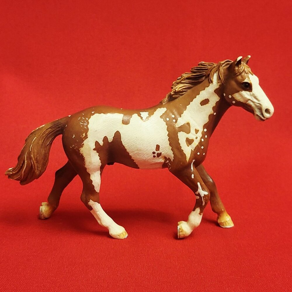 Schleich Pinto Stallion Toy Figure 2006